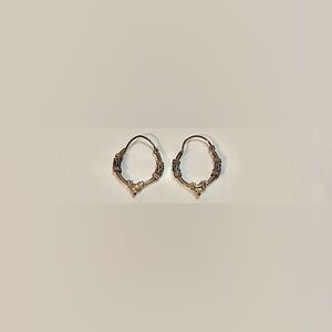 Elegant Vintage Silver Hoop Earrings